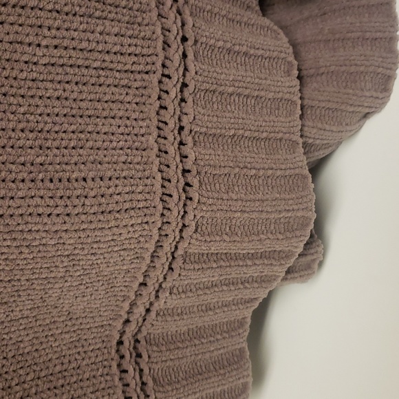 Aerie Sweater (M) - Picture 4 of 6